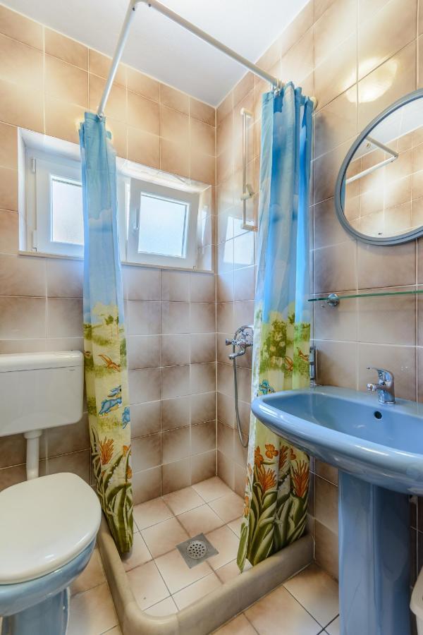 Apartments By The Sea Sumartin, Brac - 2952 Bagian luar foto